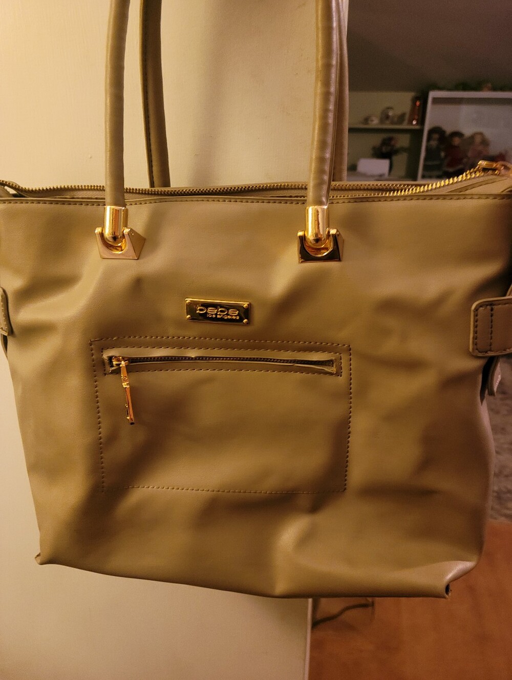 bebe Womens Tan Tote with Gold-Tone Accents